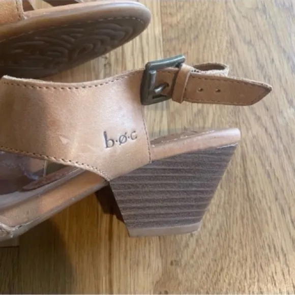 b.o.c. Angulo Tan Leather Sandals Size 7
