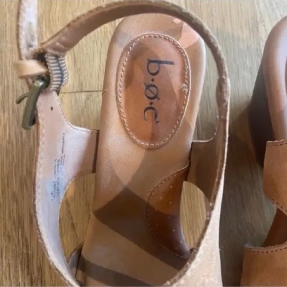 b.o.c. Angulo Tan Leather Sandals Size 7