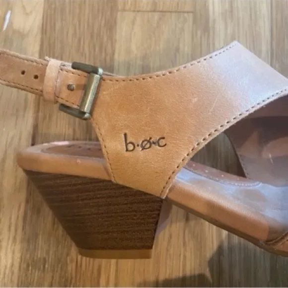 b.o.c. Angulo Tan Leather Sandals Size 7