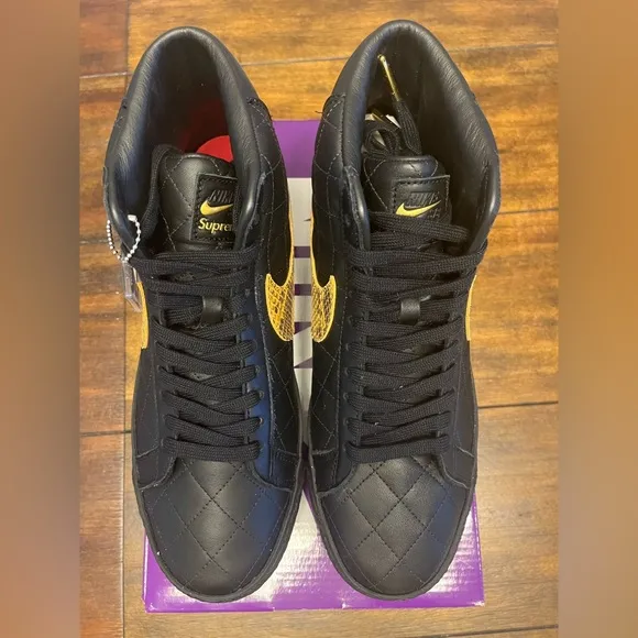 Brand new 2022 Supreme x Zoom Blazer Mid QS SB 'Black Snakeskin'