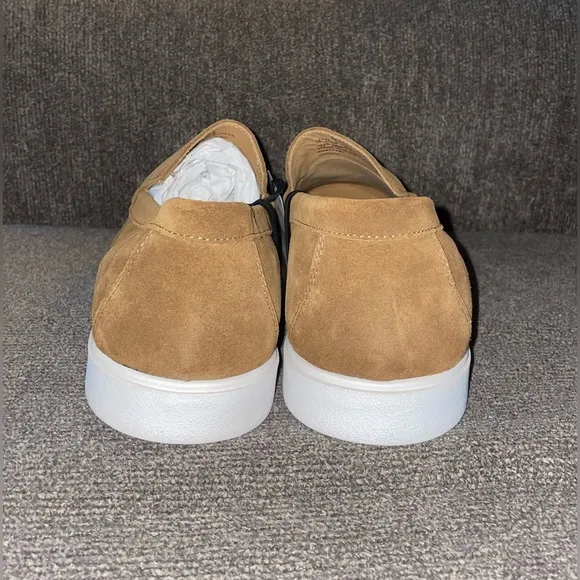 Brand New Express Men’s Size 11 Cognac Loafers Shoes