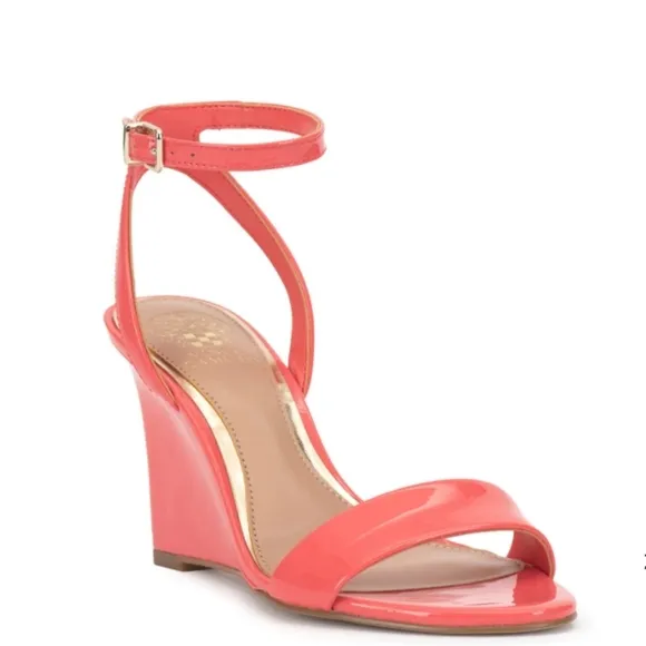 BRAND NEW VINCE CAMUTO JEFANY  ANKLE STRAP WEDGE SANDAL (WOMEN)