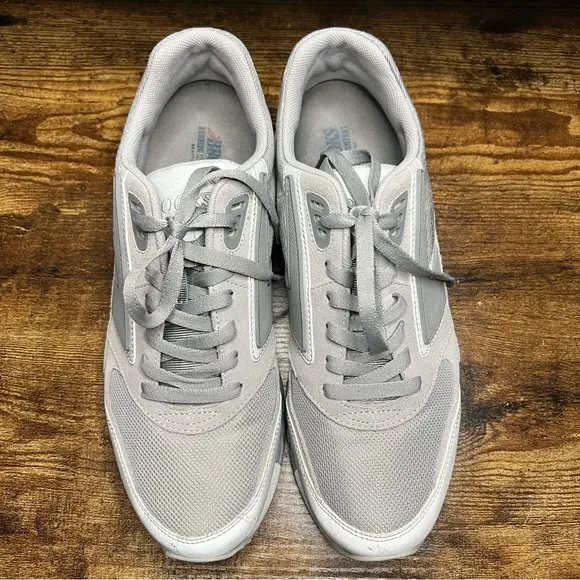 Brooks gray fusion vintage running shoe men's‎ 10 model 1101941D946