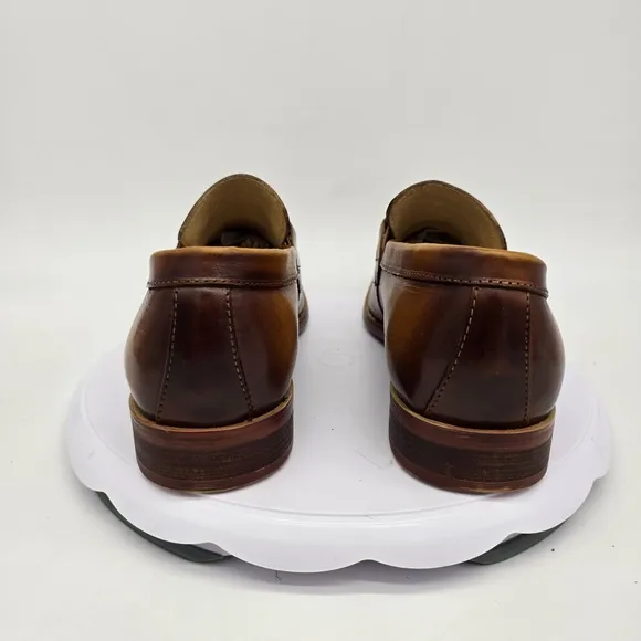 Carrucci Shoes Men 8.5 Burnished Cognac Calfskin Slip-On Loafers