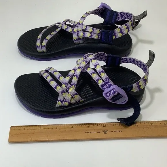 Chaco adjustable Adventure purple yellow hiking Sandals ZX2 size 2 EUC