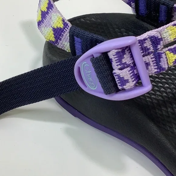 Chaco adjustable Adventure purple yellow hiking Sandals ZX2 size 2 EUC