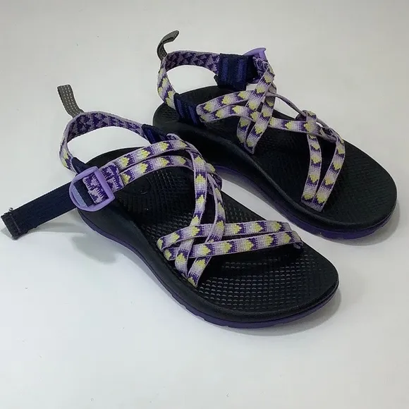 Chaco adjustable Adventure purple yellow hiking Sandals ZX2 size 2 EUC
