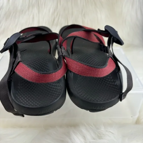 CHACO CROSS STRAPS SANDALS SIZE 10 Woman