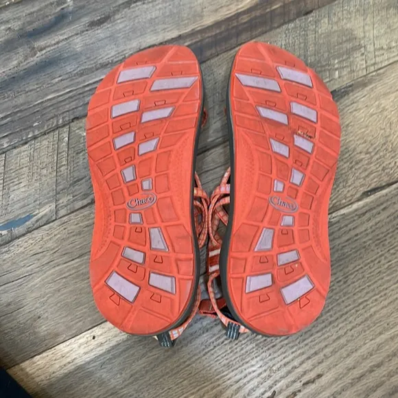 Chaco Sandals youth girls 6