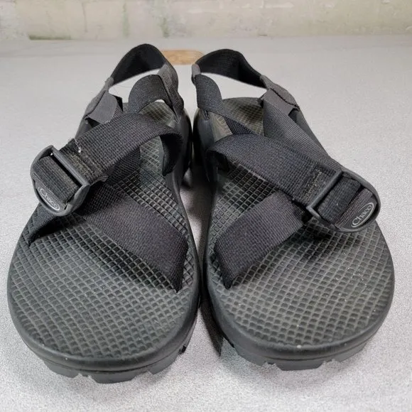 Chaco Vibrams Soles Mens 8 Black Straps Sandals