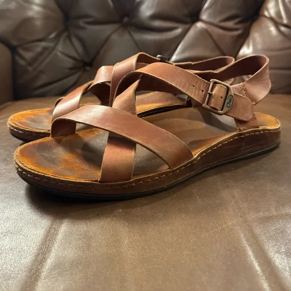 Chaco Wayfarer Leather Sandals Size 8 M