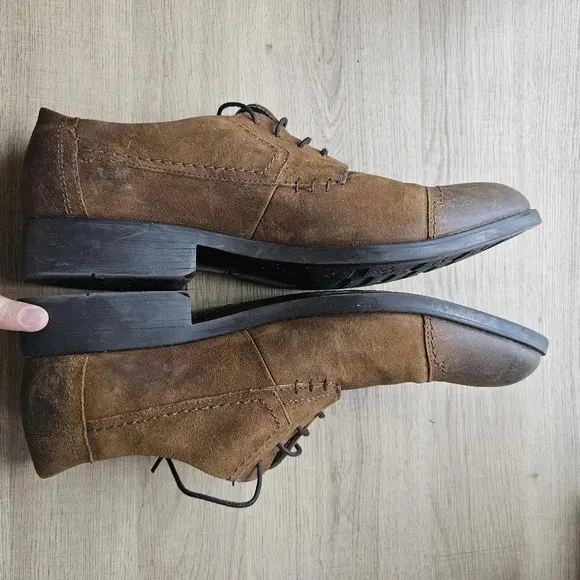 Clarks Wallace Leather Oxford Mens 12 Cap Toe Brown Nubuck Dress Shoe Minimalist