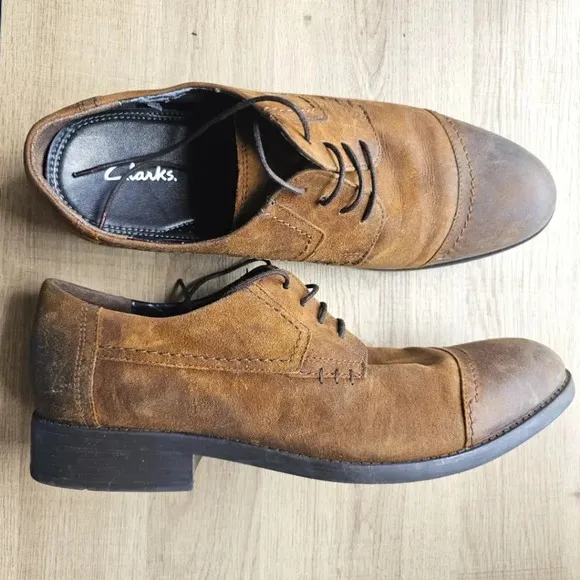 Clarks Wallace Leather Oxford Mens 12 Cap Toe Brown Nubuck Dress Shoe Minimalist