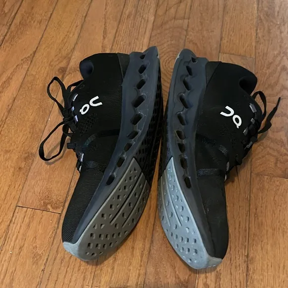 CLOUDSURFER On Running Black Athletic Shoes