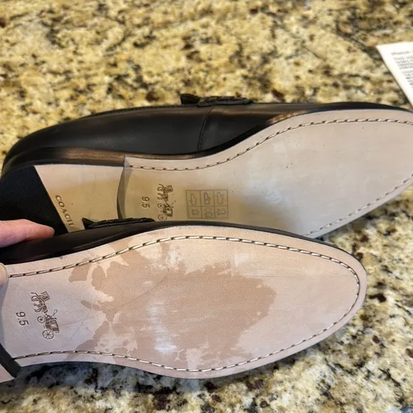 COACH Men's Black Loafers 9.5 42.5 NEW
