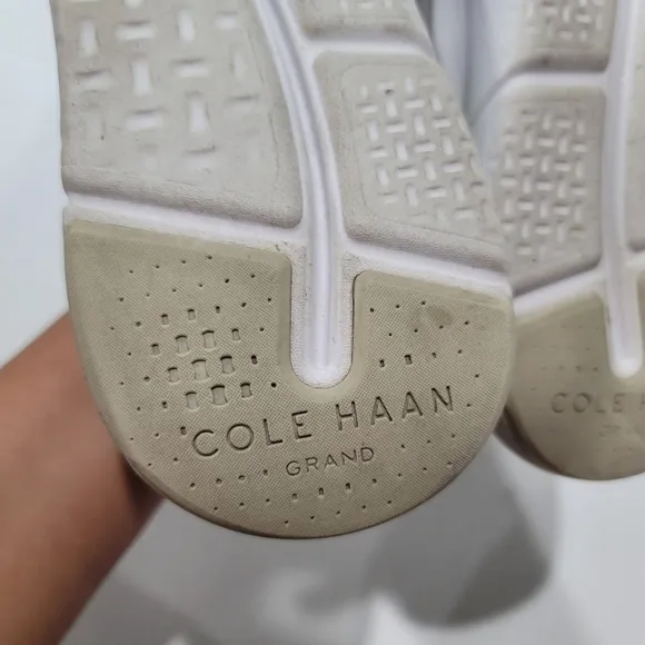 Cole Haan Grand Sports Stitchlite Knit Sneakers Size 10 B