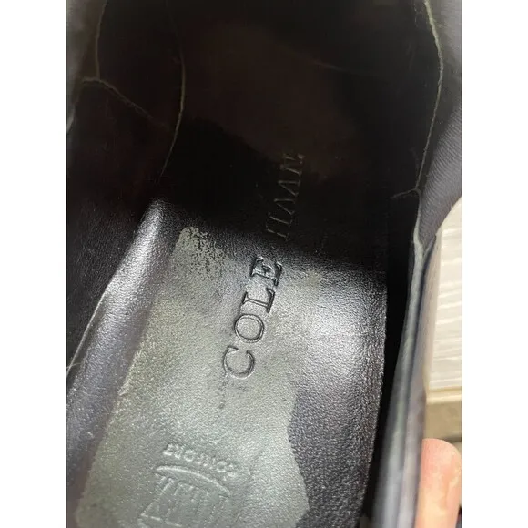 Cole Haan Women's US 7.5AA Black Leather Slip-On Round Toe Heeled Loafer Shoes