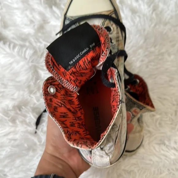 Converse - BATMAN JOKER High Tops Limited Edition
