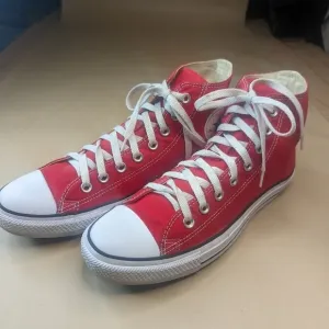 Converse Chuck Taylor All Star Men’s Size 10, women's sz 12. Classic High Top At