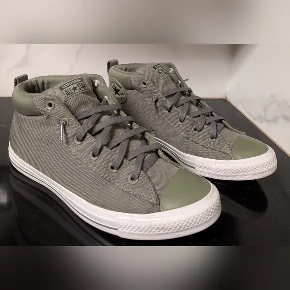 Converse Chuck Taylor All Star Street Mid Top Unisex Shoes M11 W13 MSRP $130
