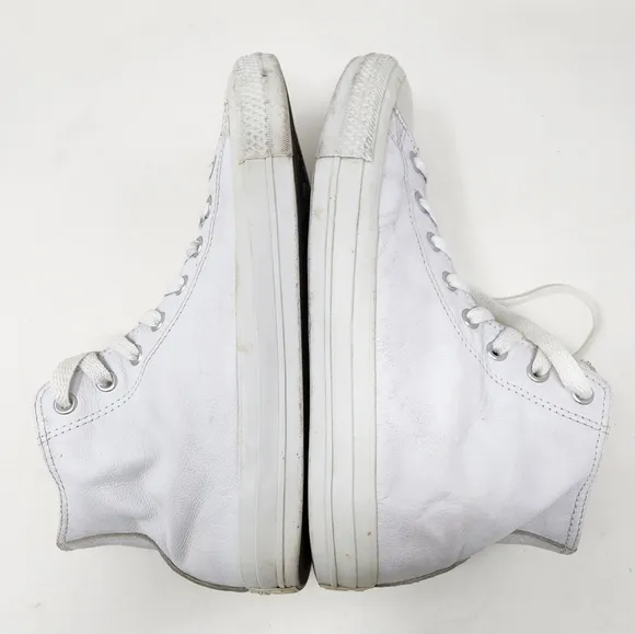Converse Leather All Star White HiTops Chuck Taylor Mens 11 Womens 13 Brown Sole