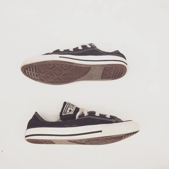 Converse Shoes Youth 2 Low Top Sneakers 3J235