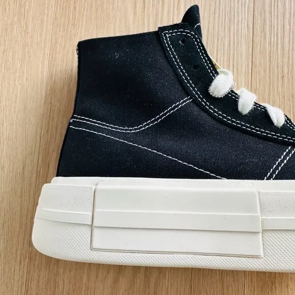 🤩Converse Women Shoes Chuck Taylor All Star Hi Size 6.5 Sneakers Black A04689C