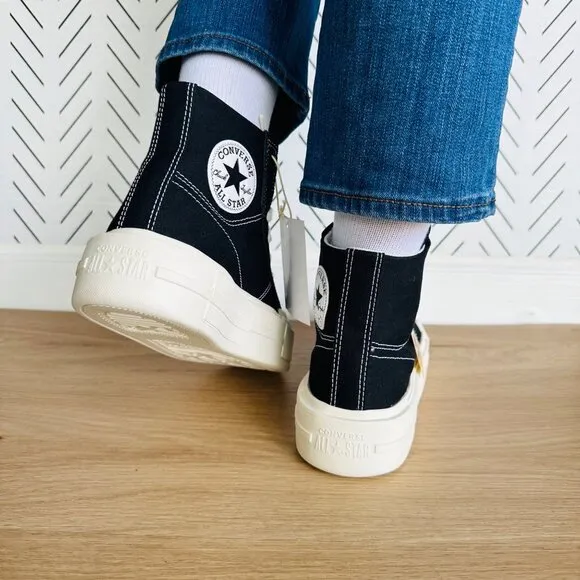 🤩Converse Women Shoes Chuck Taylor All Star Hi Size 6.5 Sneakers Black A04689C