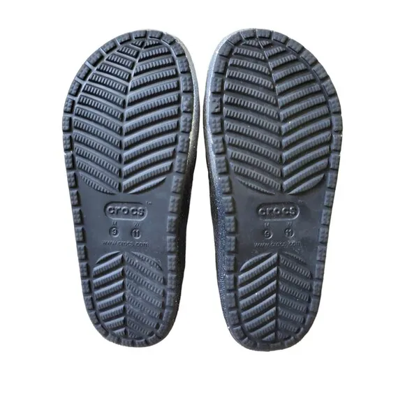 Crocs Sandals Black Silver Classic Cozzzy Glitter Straps Women 11 Men 9 Fuzzy