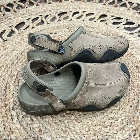 Crocs Swiftwater Men’s Size 8 Brown Leather Slingback Slip-On Clog Shoes 202368