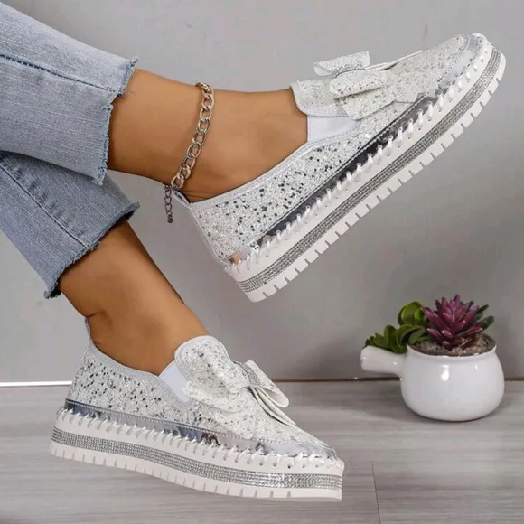 Cross-Border Plus Size Diamond-Encrusted Sports Shoes, Butterfly Flower Stitchin