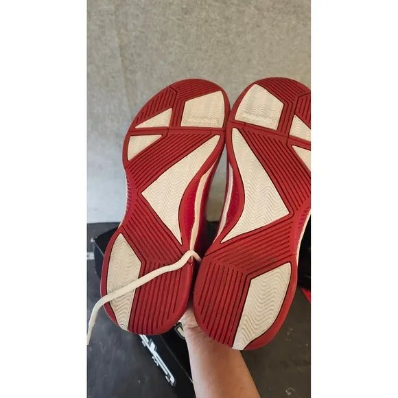 Dada Supreme Red &amp; White Athletic Shoes Sneakers 90s Vintage Men's Size 10 RARE