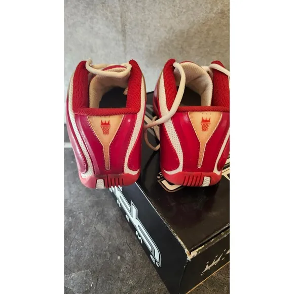 Dada Supreme Red &amp; White Athletic Shoes Sneakers 90s Vintage Men's Size 10 RARE