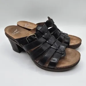 Dansko Dina black leather strappy chunky heels size 39 sandals buckle faux wood