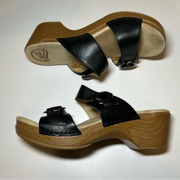 Dansko Sophie Sandals Women's 40 US 9.5 Slides Black Leather Wedge 9841022200