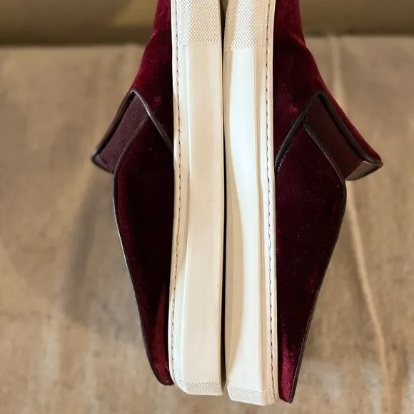 Del Toro Men's Red Velvet Embroidered Bull Slip-On Made In Italy Shoes Sz 10