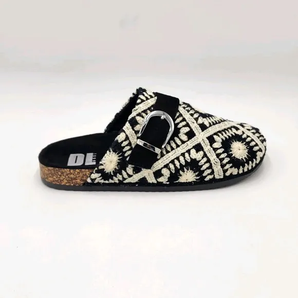 Dirty Laundry Bunches Crochet Clog Womens 8.5M Black/White Buckle Boho Shoes 38