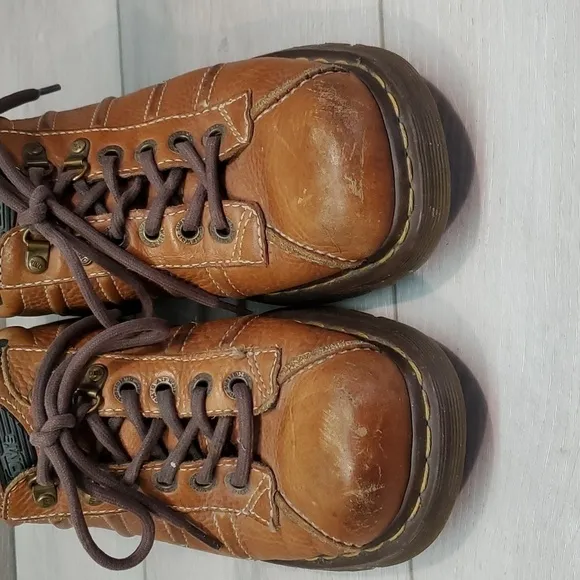 Doc Dr.Martens Mens 11306 Leather Y2K Chunky Tractor Platform shoes sz 10