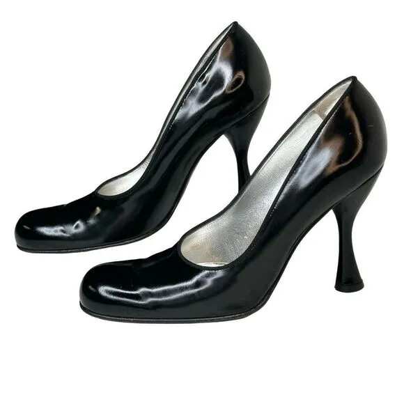 Dolce &amp; Gabbana 1990’s Patent Black Round Toe Shaped Heel Size 36.5 EU 6.5 US