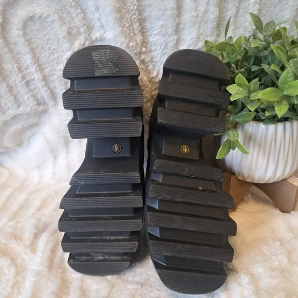 Dolls Kill Lamoda Black Platform Chunky Sole Shoes Goth Punk Over Lunch Size 8