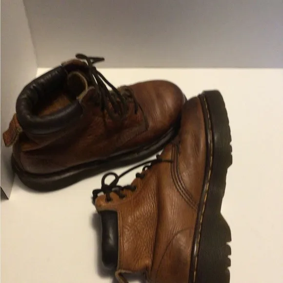 Dr marten size 5 brown high top leather upper air cushion shoes made in England