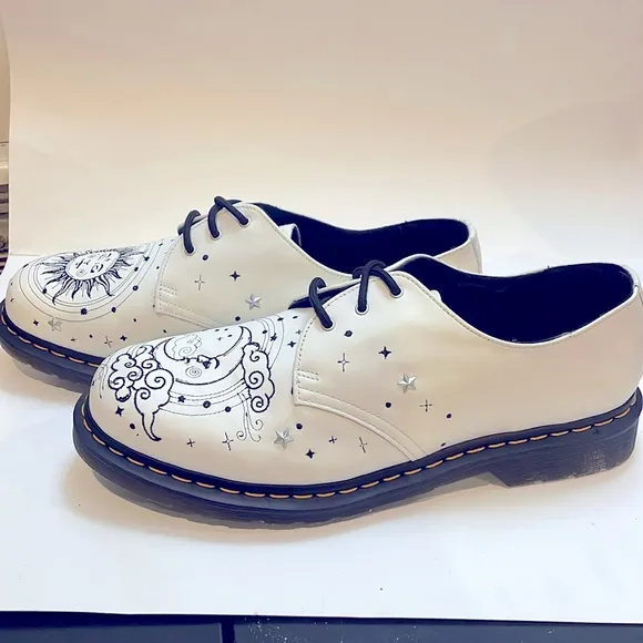 Dr martens 1481 cosmic shoes new without tag