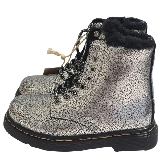 Dr Martens Boots Metallic Silver Foiled Leather Lace Up Fur Lined Shoes Kids 8
