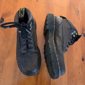 Dr. Martens Brown Leather 8A19 Air Cushion Work Boot Mens Size 10 US and 9 UK