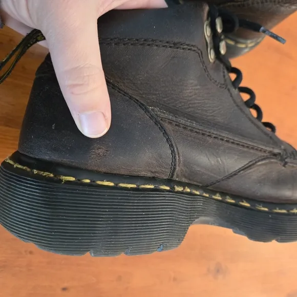 Dr. Martens Brown Leather 8A19 Air Cushion Work Boot Mens Size 10 US and 9 UK