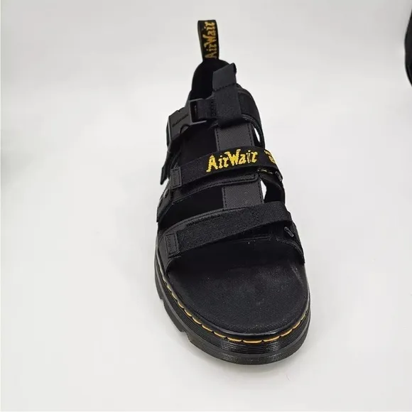 Dr. Martens PEARSON SANDALS Mens/Womens US Size 7 (women) EU 38 Black NEW
