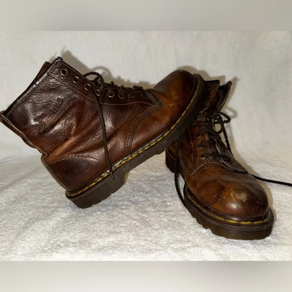 Dr. Martens Vintage Air Cushion Soles boot combat MADE IN ENGLAND…