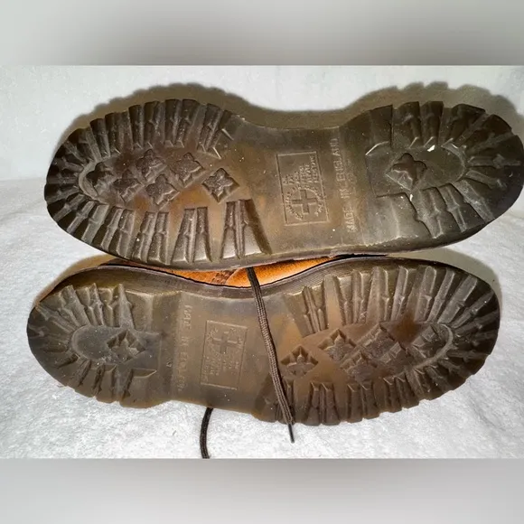 Dr. Martens Vintage Air Cushion Soles boot combat MADE IN ENGLAND…