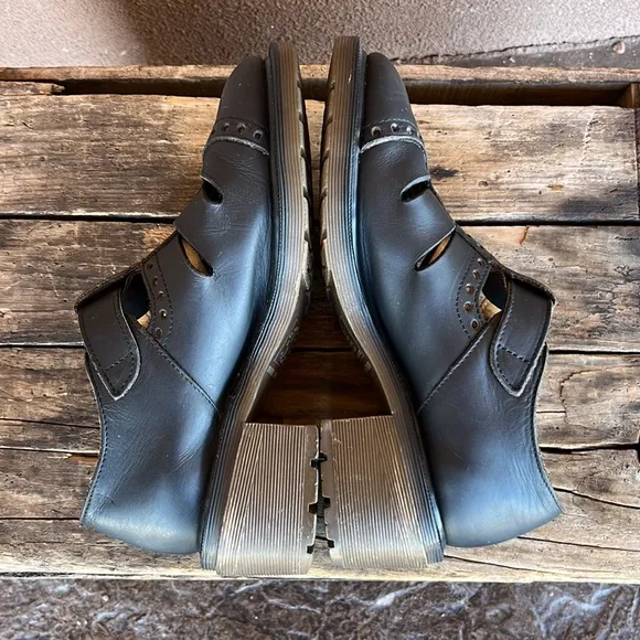Dr marten’s vintage Mary Jane shoes