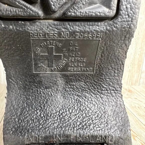 Dr. Martens vintage rare platform‎ ankle boots Mens 9